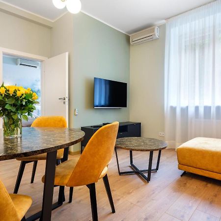 Tyzenhauz Apartments Pawia Street Kraków Eksteriør billede
